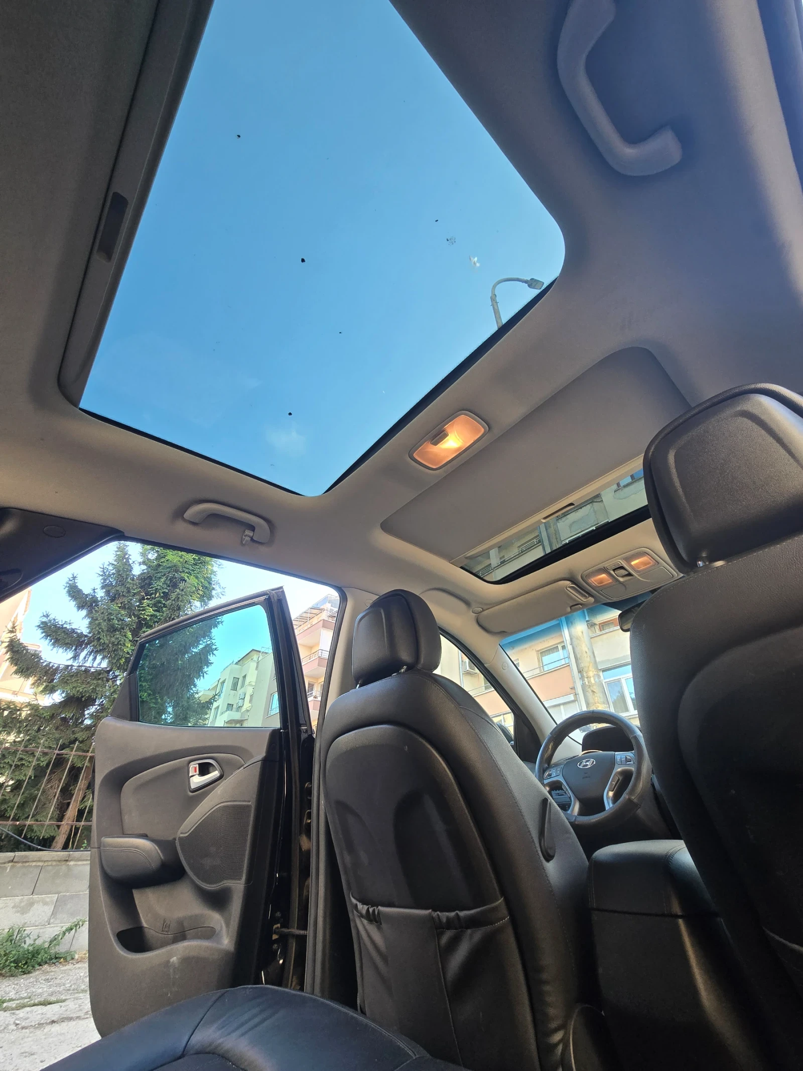 Hyundai IX35, снимка 11 - Автомобили и джипове - 56296812