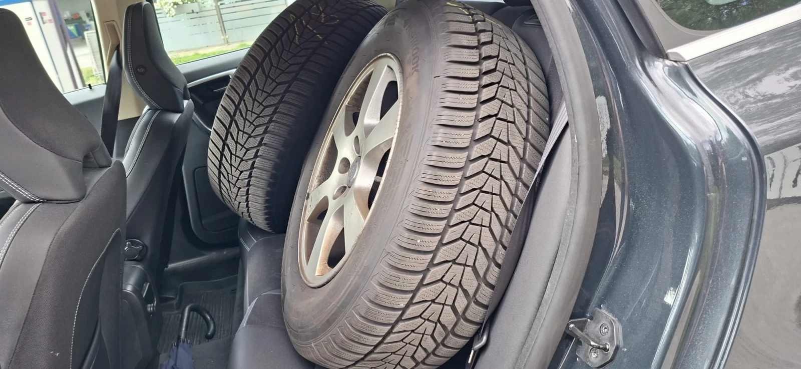 Volvo XC60 2.4d.163кс., снимка 16 - Автомобили и джипове - 56336477