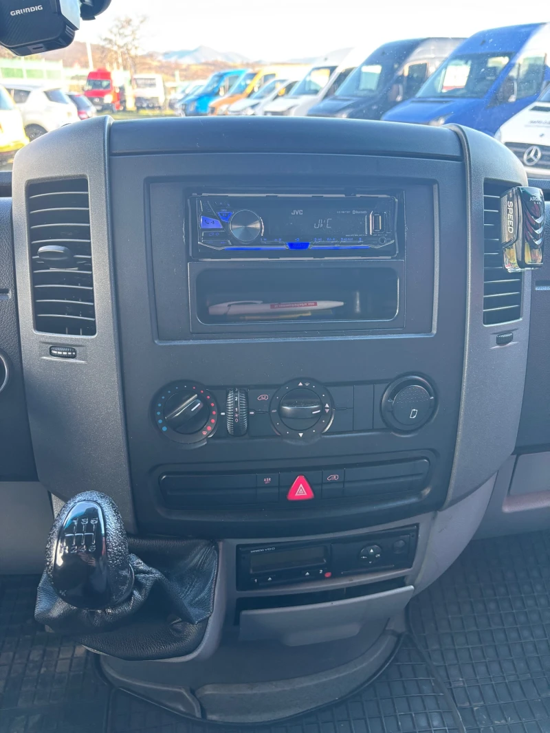 VW Crafter 3.5Т тахограф!, снимка 9 - Бусове и автобуси - 53528137