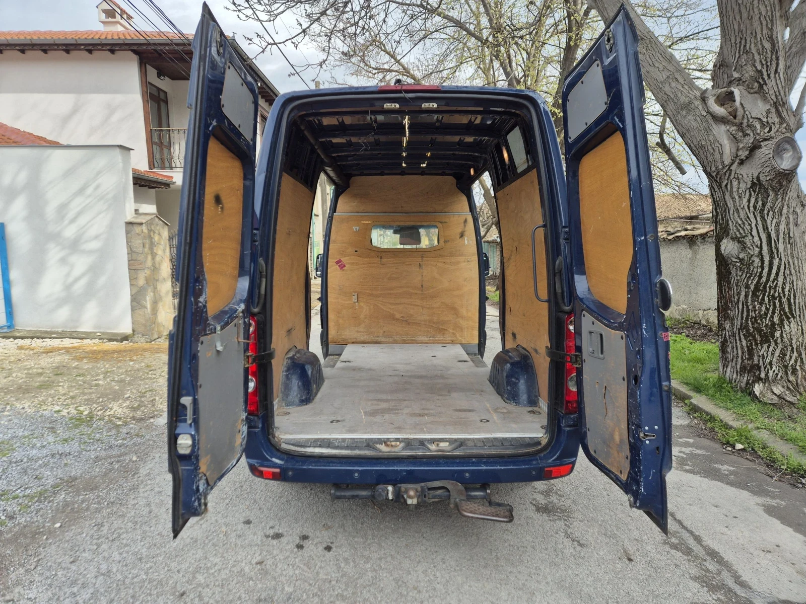 VW Crafter 2.5TDI AUTOMAT  - изображение 2