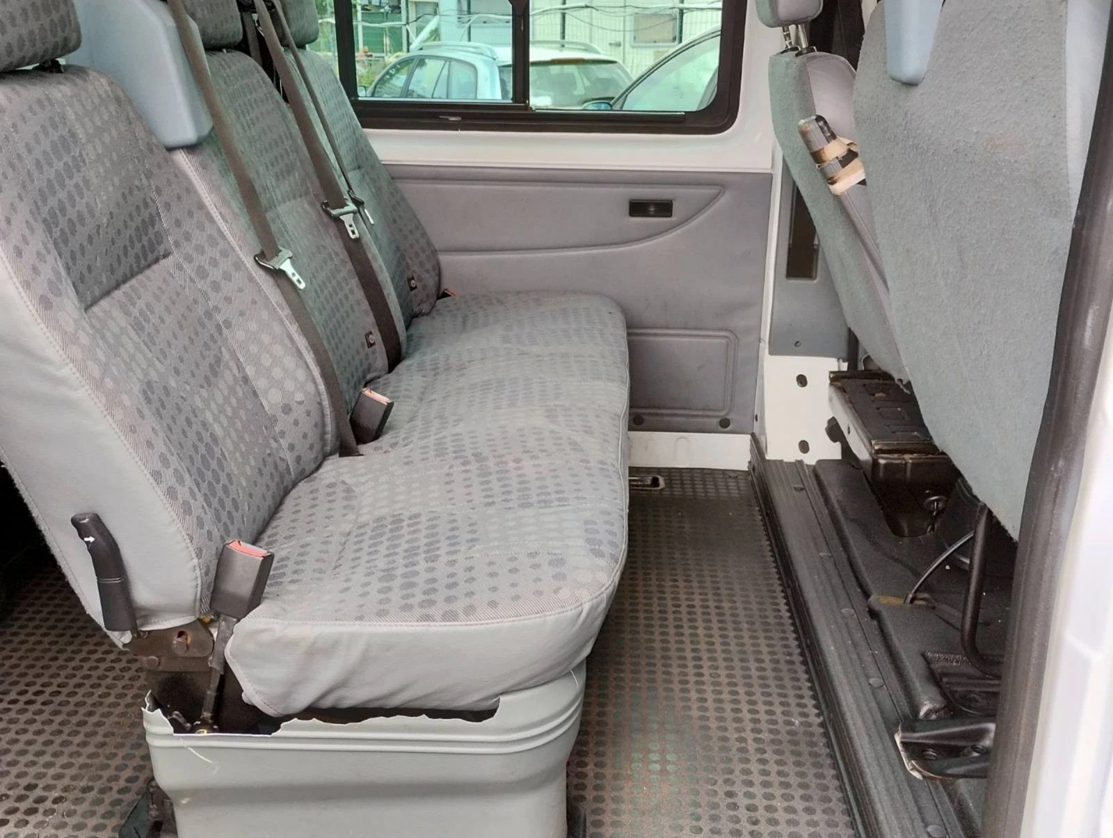 Ford Transit 2.2 TDCI 8 + 1, снимка 16 - Бусове и автобуси - 54700967