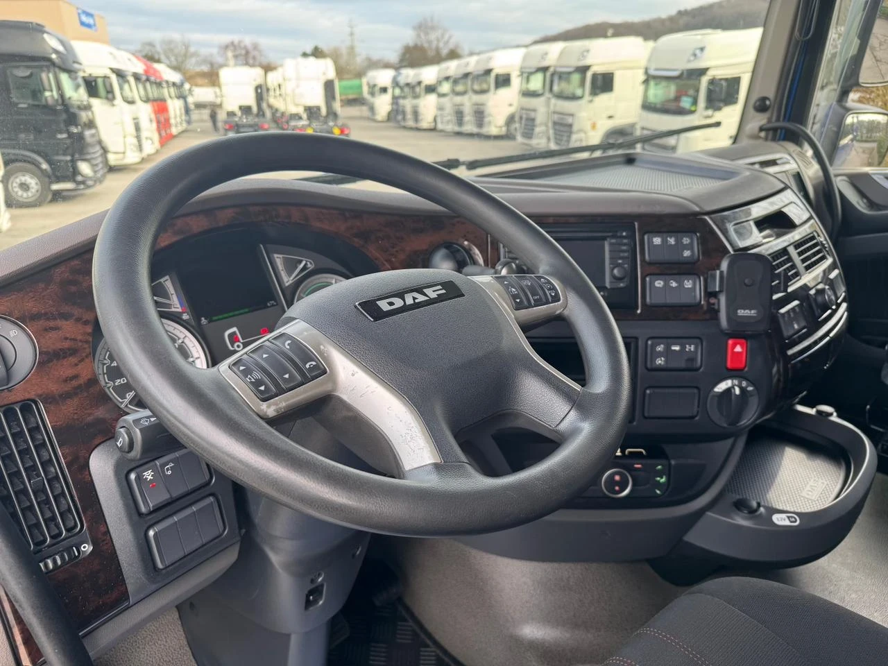 Daf Xf-480, снимка 8 - Камиони - 54216947