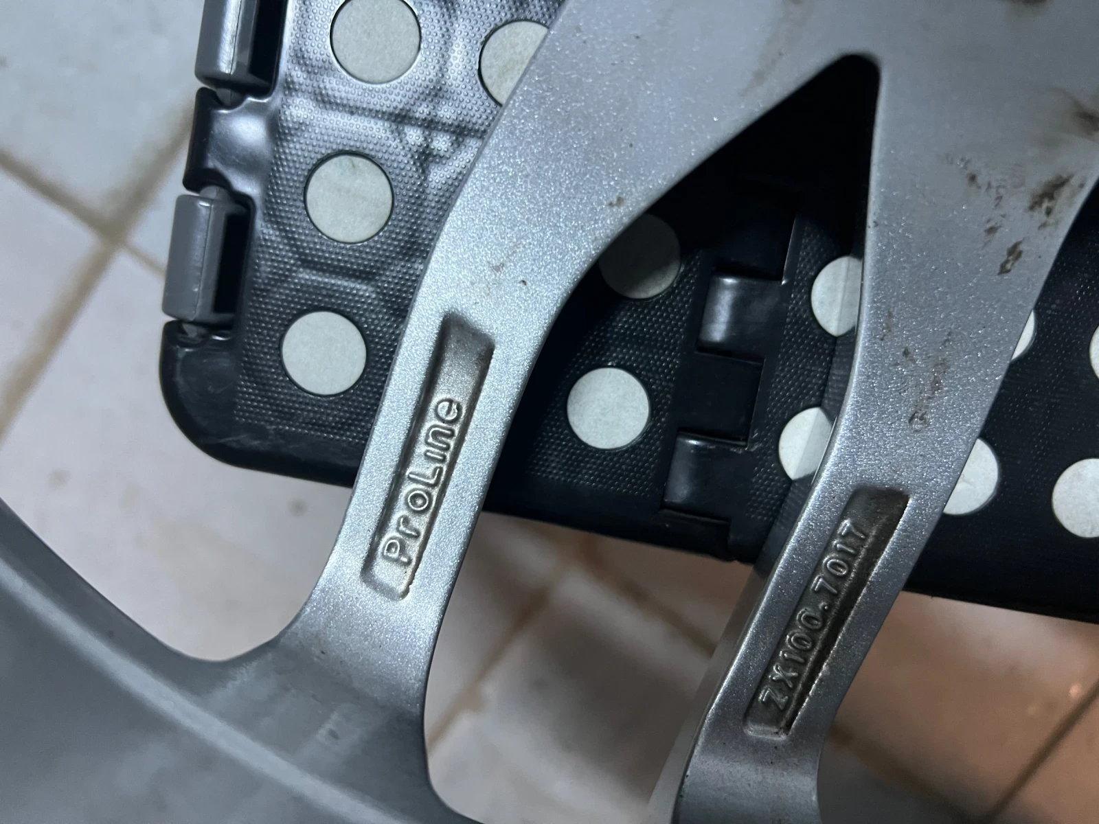 Джанти, снимка 7 - Гуми и джанти - 53773314