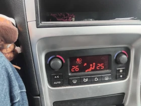 Peugeot 307 Комби, снимка 1