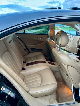 Mercedes-Benz CLS 500 306, снимка 11