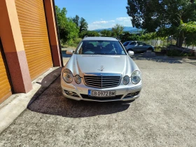 Mercedes-Benz E 220, снимка 1