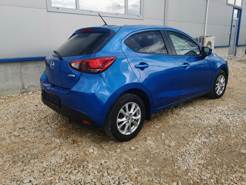 Mazda 2 1.5 SkyactivG , снимка 5 - Автомобили и джипове - 47614008