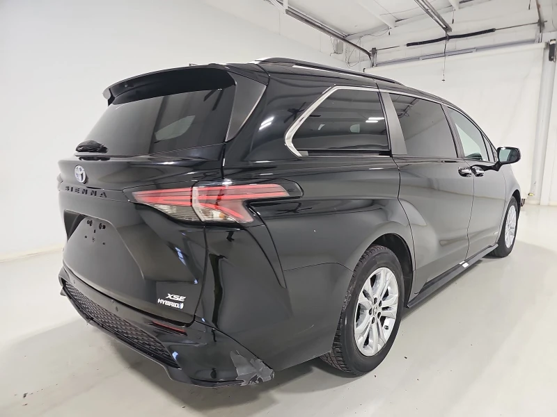 Toyota Sienna * XSE* 4x4* HYBRID* 3-ТИ РЕД СЕДАЛКИ* ПОДГРЕВ* ЗАД, снимка 4 - Автомобили и джипове - 48402013