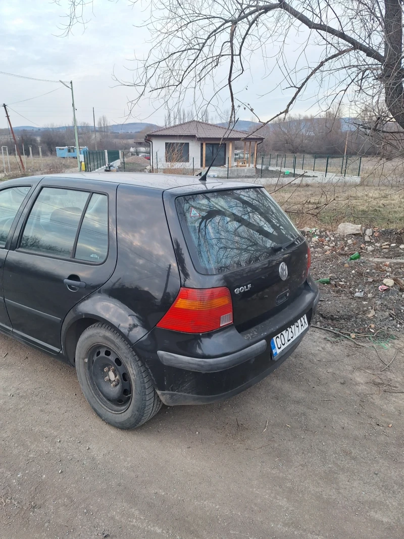 VW Golf, снимка 4 - Автомобили и джипове - 49226575