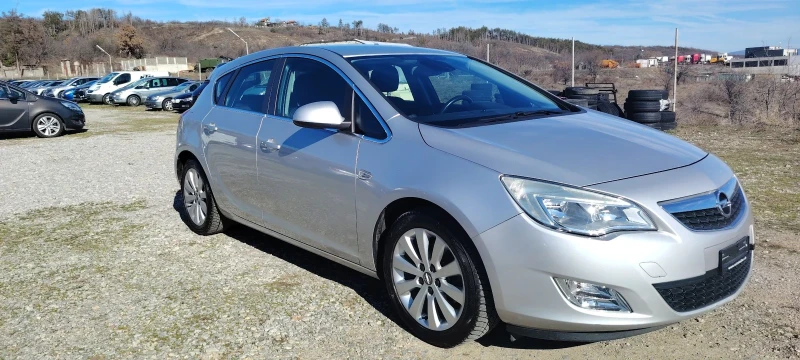 Opel Astra 1.6T-180к.с, снимка 3 - Автомобили и джипове - 49426839