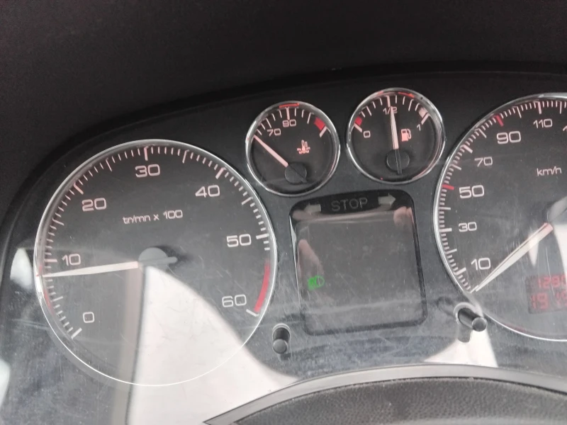 Peugeot 307 Комби, снимка 4 - Автомобили и джипове - 49697614