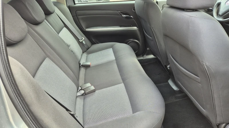 Fiat Croma 1.8 бензин 140к.с., снимка 15 - Автомобили и джипове - 49748702