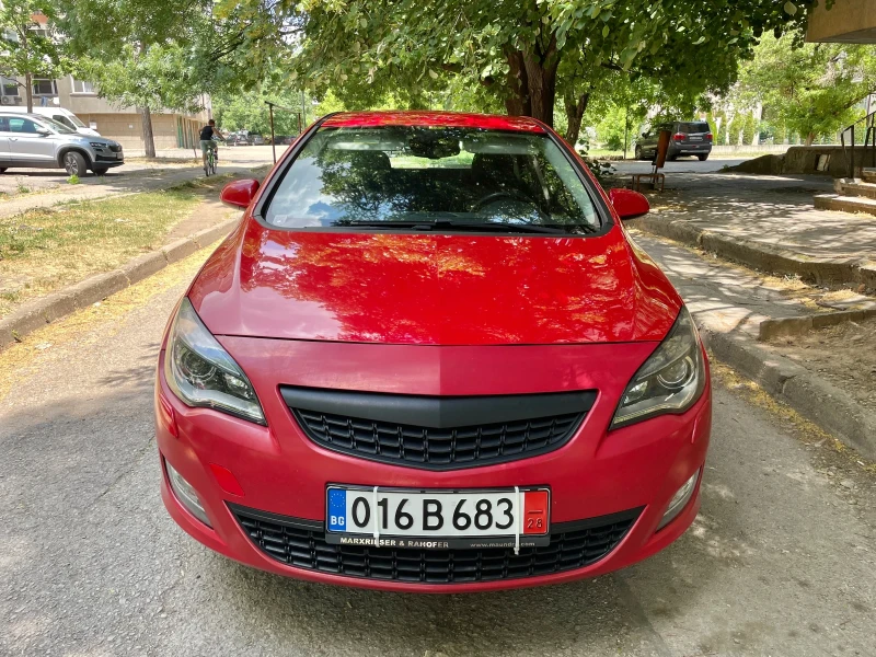 Opel Astra J 1.3 95к.с., снимка 6 - Автомобили и джипове - 50818320