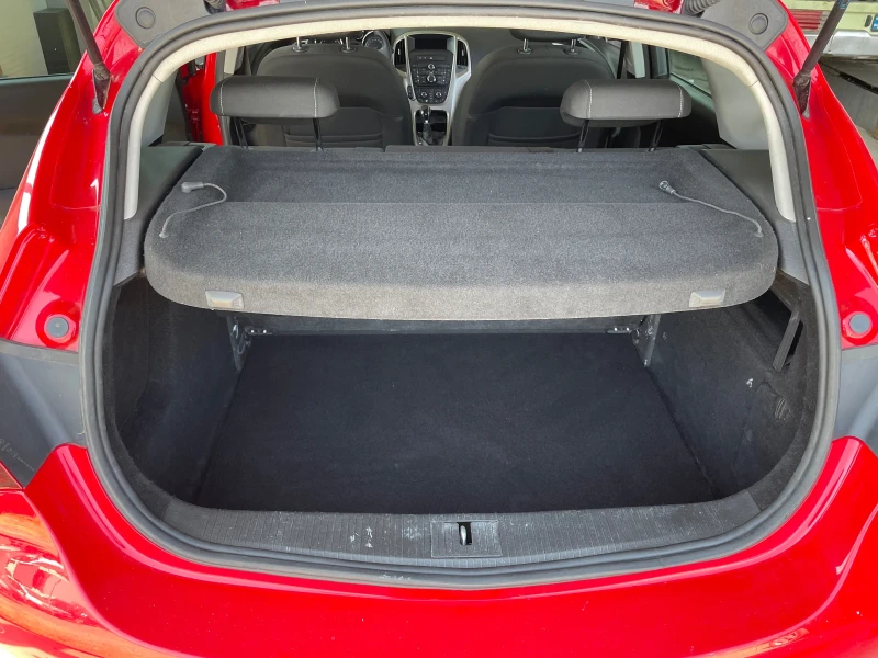 Opel Astra J 1.3 95к.с., снимка 12 - Автомобили и джипове - 50818320