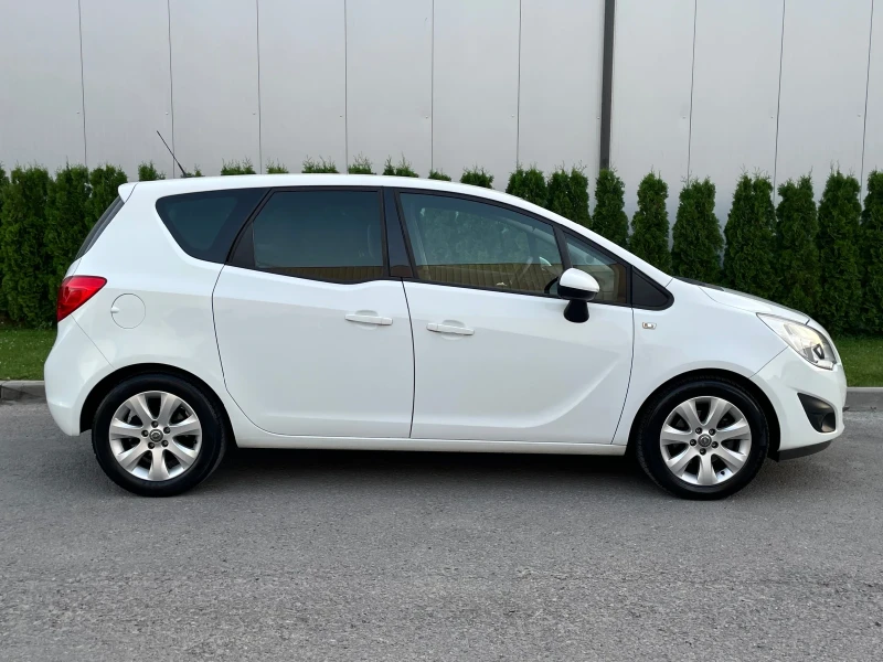 Opel Meriva 1.3 CDTI/2011.г/75 Коня/Италия, снимка 7 - Автомобили и джипове - 51584134