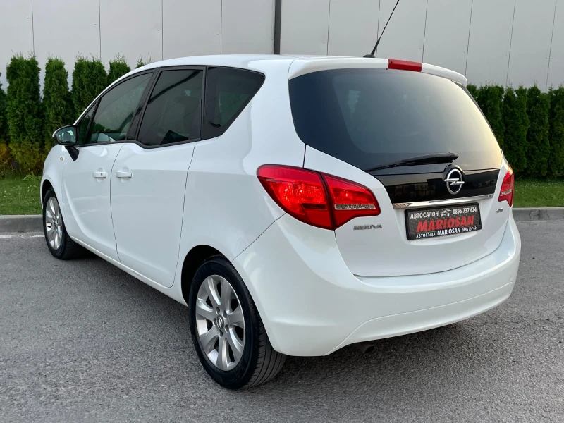 Opel Meriva 1.3 CDTI/2011.г/75 Коня/Италия, снимка 4 - Автомобили и джипове - 51584134