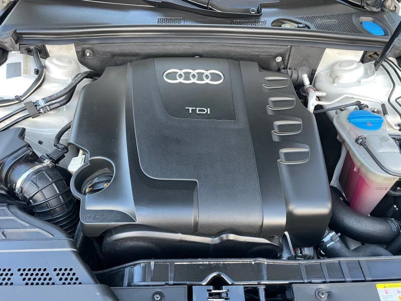 Audi A4 2.0TDI-143-S-LINE-NAVI-PANO-ITALIA, снимка 15 - Автомобили и джипове - 51600583