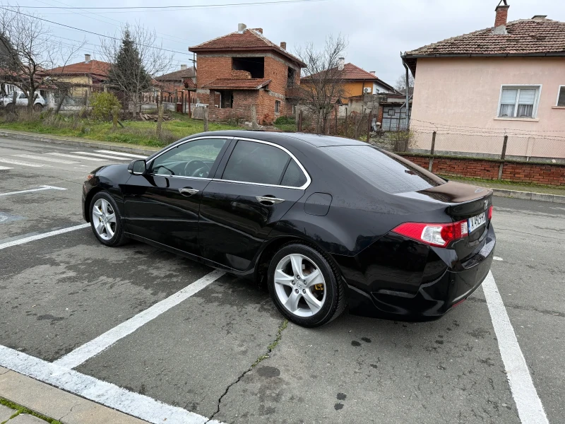 Honda Accord 2.0i Бензин/газ 8-ма ген., снимка 4 - Автомобили и джипове - 52876706