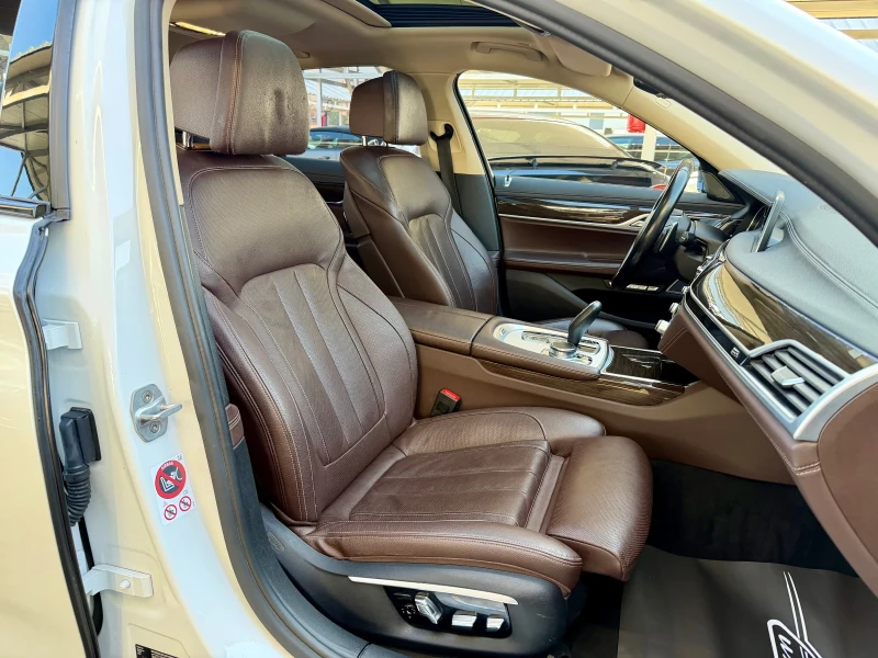 BMW 730 D#M-PACK#INDIVIDUAL#DISTR#ОБДУХВАНЕ#FULLED#DIGITAL, снимка 11 - Автомобили и джипове - 53014720