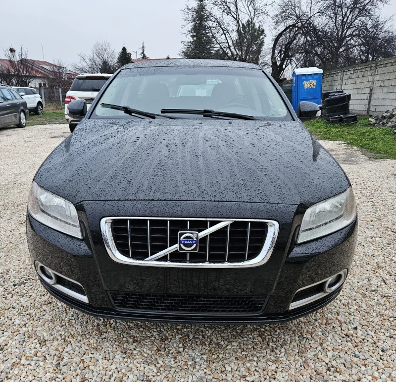 Volvo V70 2.0 D...LIMITED EDITION, снимка 2 - Автомобили и джипове - 53513269