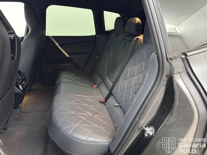 BMW iX 40 xDrive Sport Automatic, снимка 8 - Автомобили и джипове - 53517370