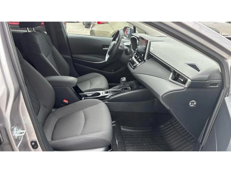 Toyota Corolla SDN 1.8HSD EXECUTIVE, снимка 6 - Автомобили и джипове - 54462351