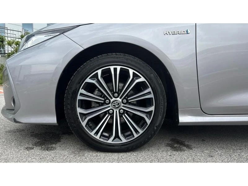 Toyota Corolla SDN 1.8HSD EXECUTIVE, снимка 16 - Автомобили и джипове - 54462351