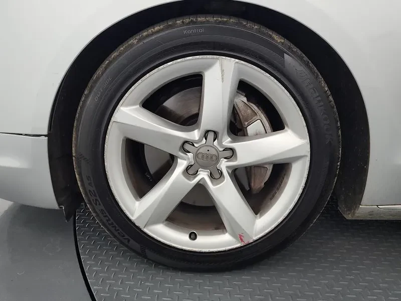 Audi A8 3.0 TDI Quattro, снимка 5 - Автомобили и джипове - 55096384