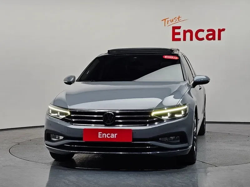 VW Passat 2.0 Tdi Prestige - САМО 30% АВАНС