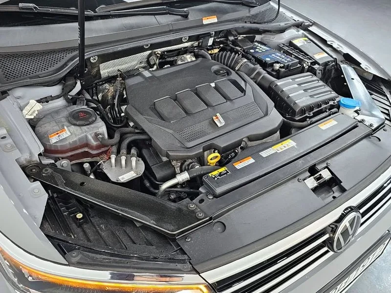 VW Passat 2.0 Tdi Prestige - САМО 30% АВАНС, снимка 5 - Автомобили и джипове - 55483452