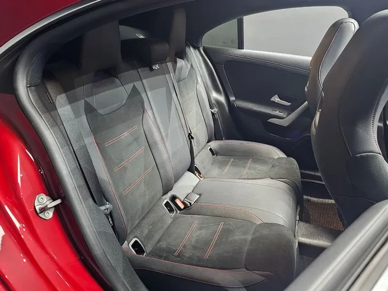 Mercedes-Benz CLA 250 4MATIC, снимка 11 - Автомобили и джипове - 55924988