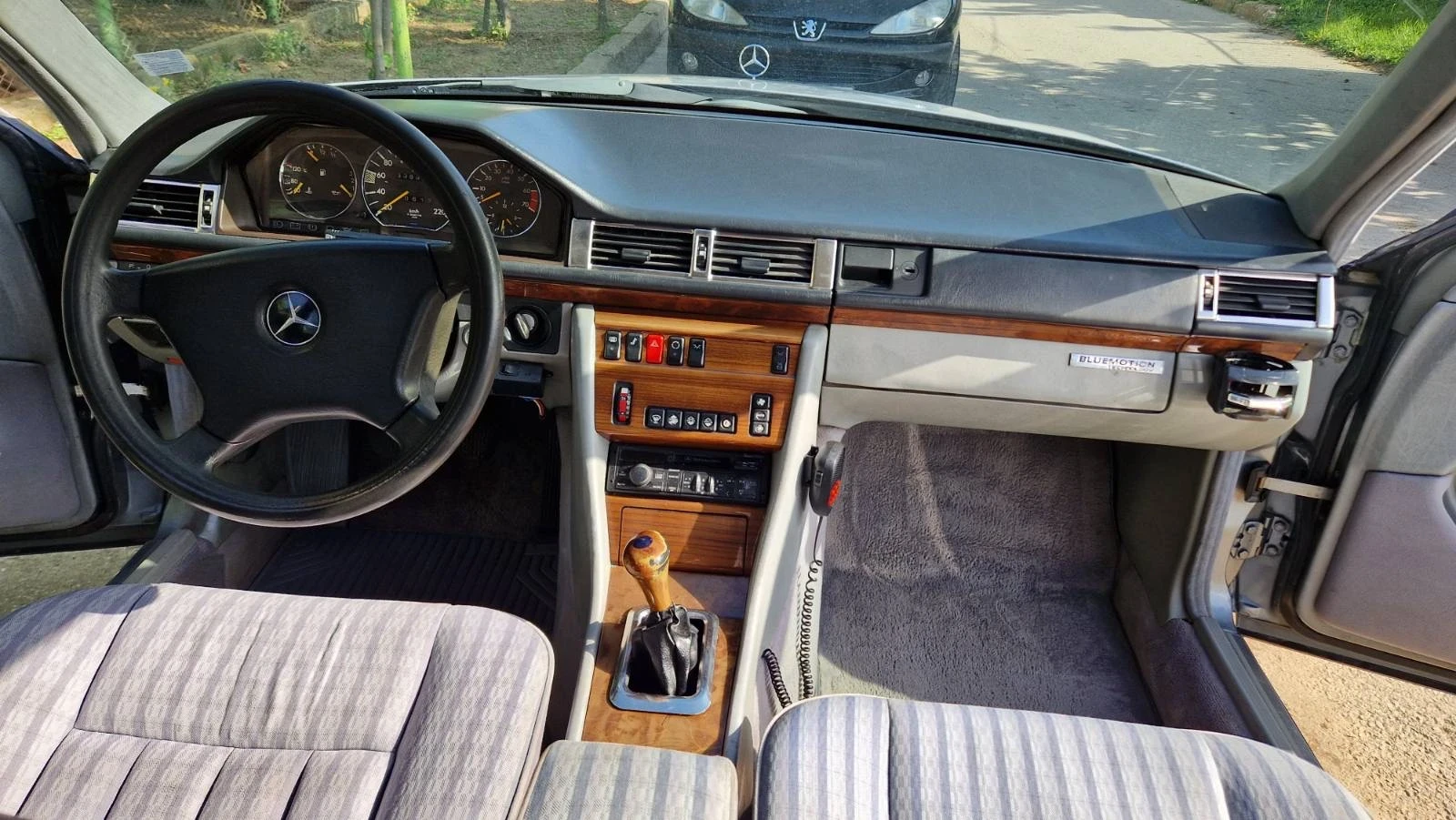 Mercedes-Benz 124 124 E200 - изображение 9