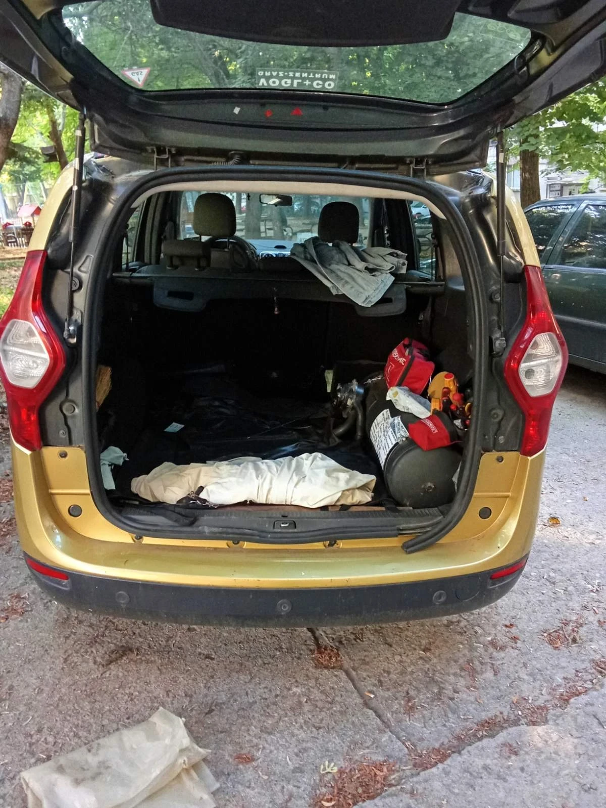 Dacia Lodgy  - изображение 5