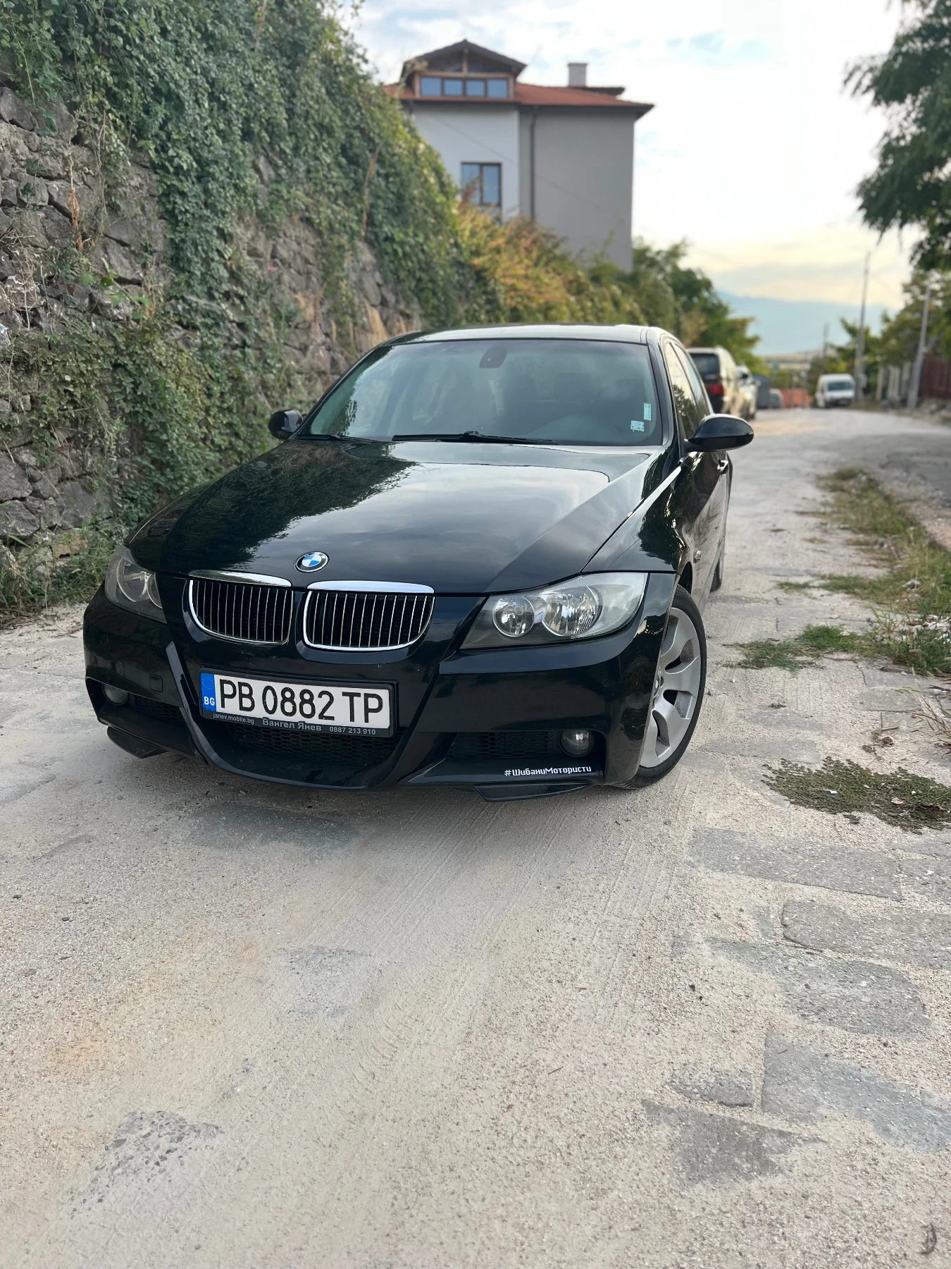 BMW 330 3.0D - изображение 2