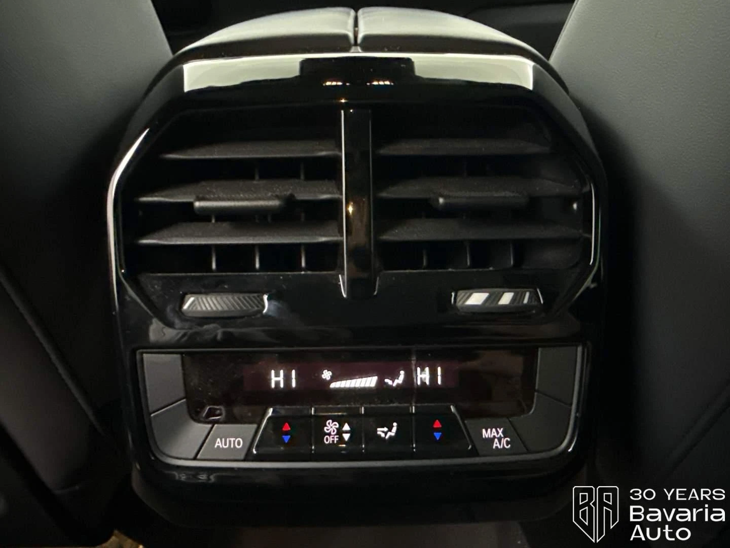 BMW iX 40 xDrive Sport Automatic | Mobile.bg � ����������� 14