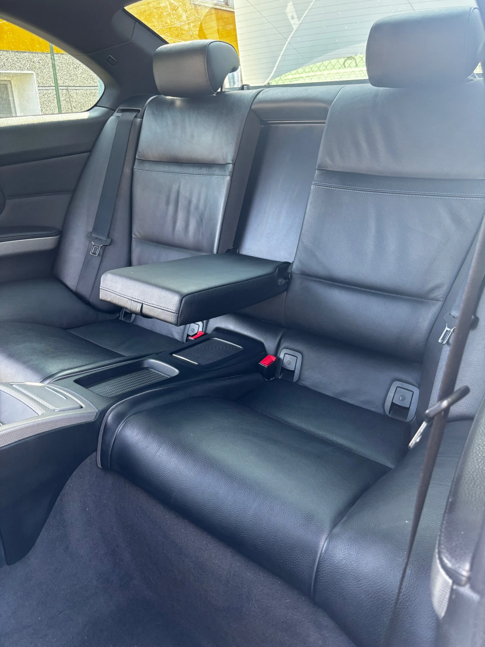 BMW 320 320d184 Edition, снимка 12 - Автомобили и джипове - 53746790