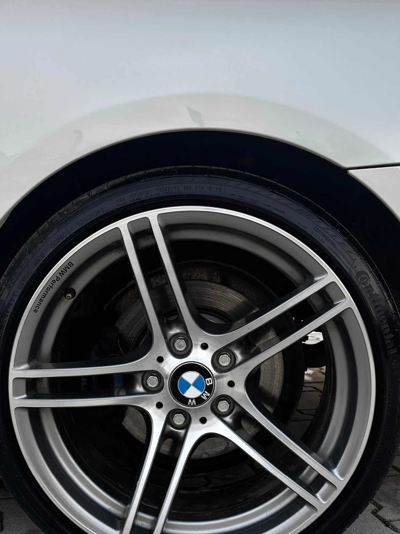 BMW 320 320d184 Edition - изображение 2