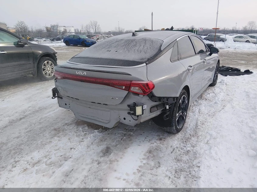 Kia K5 GT-Line, снимка 3 - Автомобили и джипове - 53767090