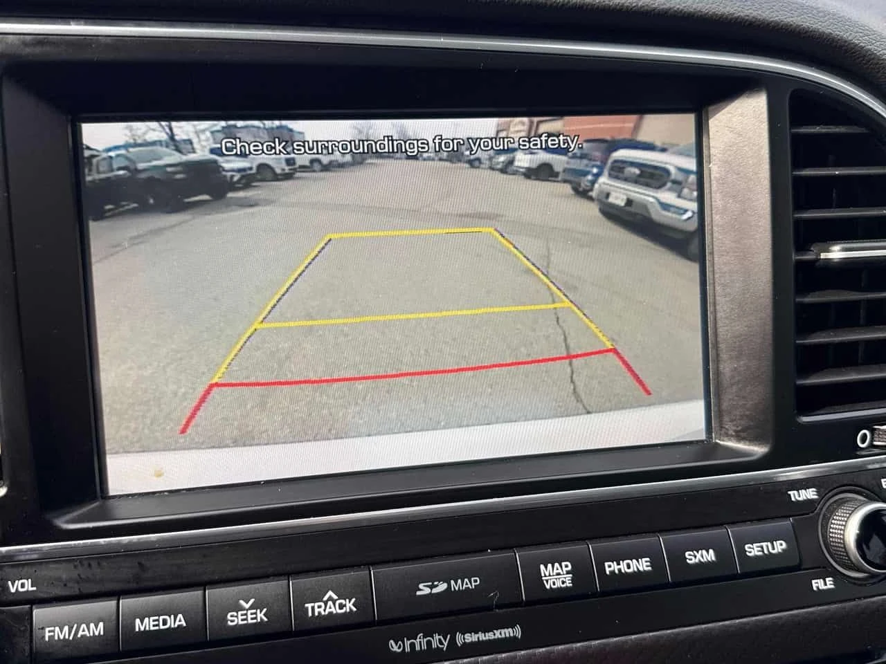 Hyundai Elantra * Sport Tech * CARFAX * ПАНОРАМА * КАМЕРА * , снимка 12 - Автомобили и джипове - 54077246