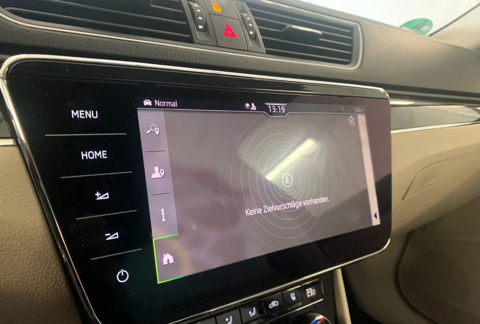 Skoda Superb 2.0TDI/200HP/Lim./L&K/4X4/PANO/360/MEMO/174q, снимка 6 - Автомобили и джипове - 54228963