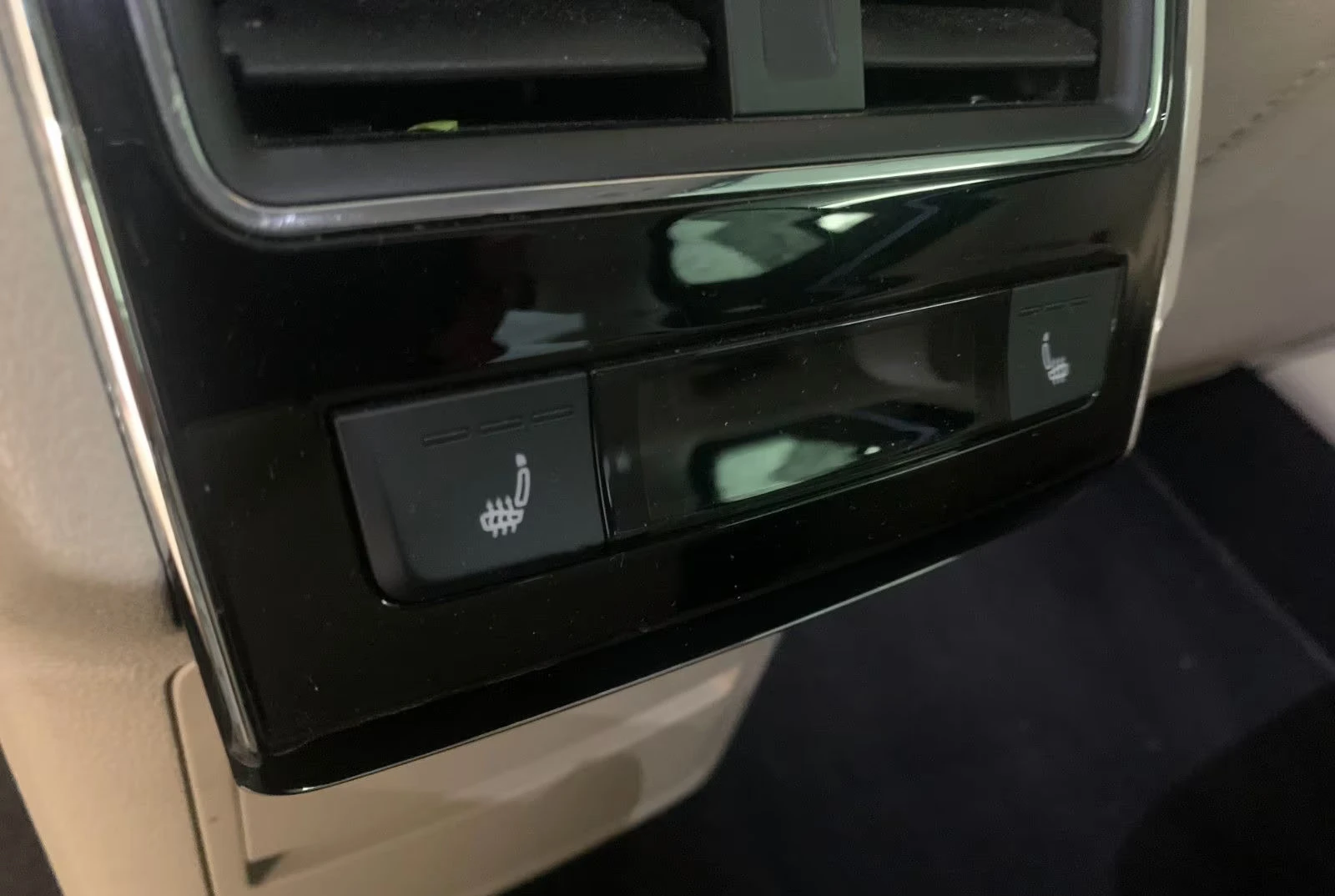 Skoda Superb 2.0TDI/200HP/Lim./L&K/4X4/PANO/360/MEMO/174q, снимка 14 - Автомобили и джипове - 54228963