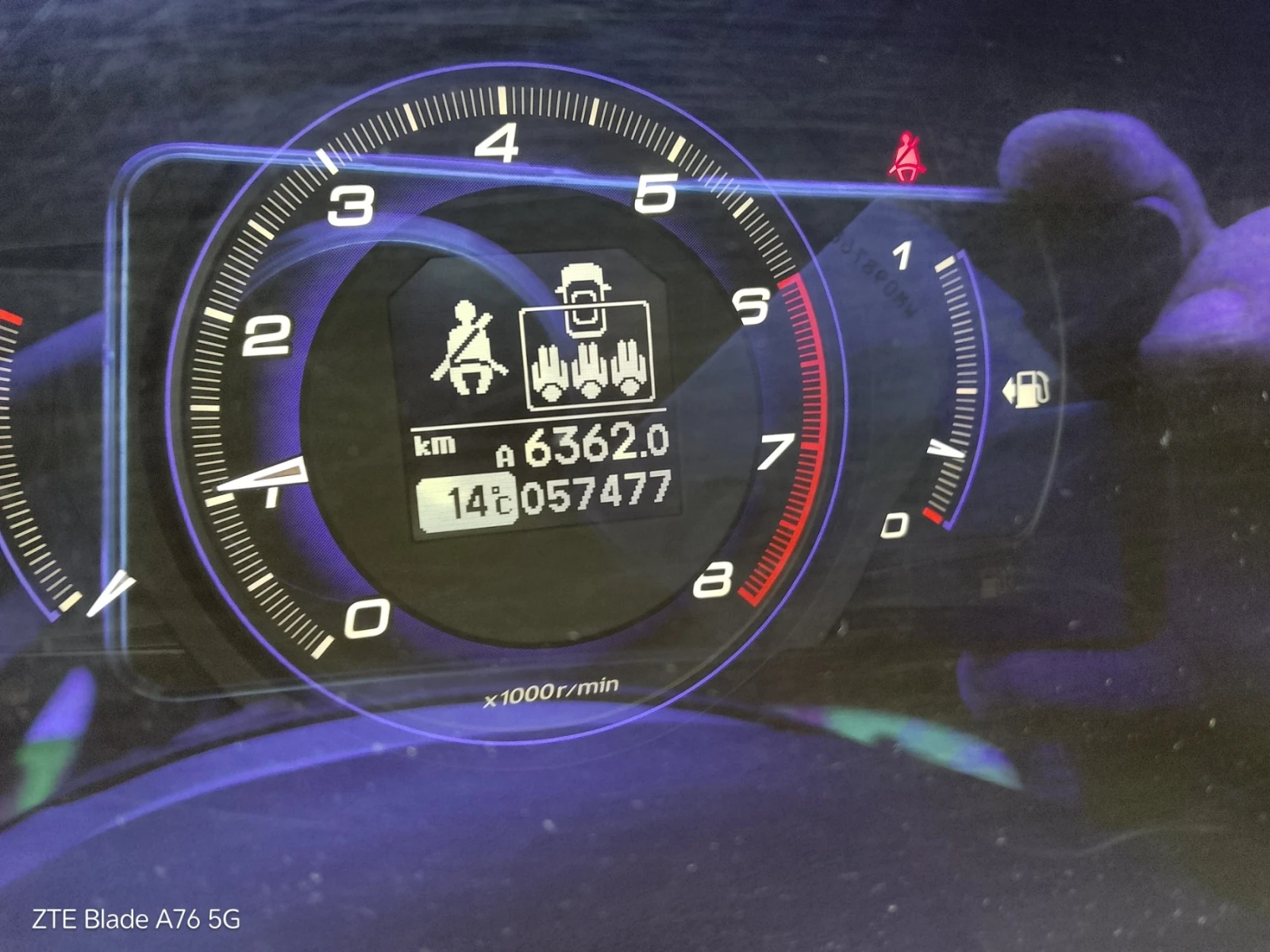 Honda Civic 1.4i, снимка 14 - Автомобили и джипове - 54312066