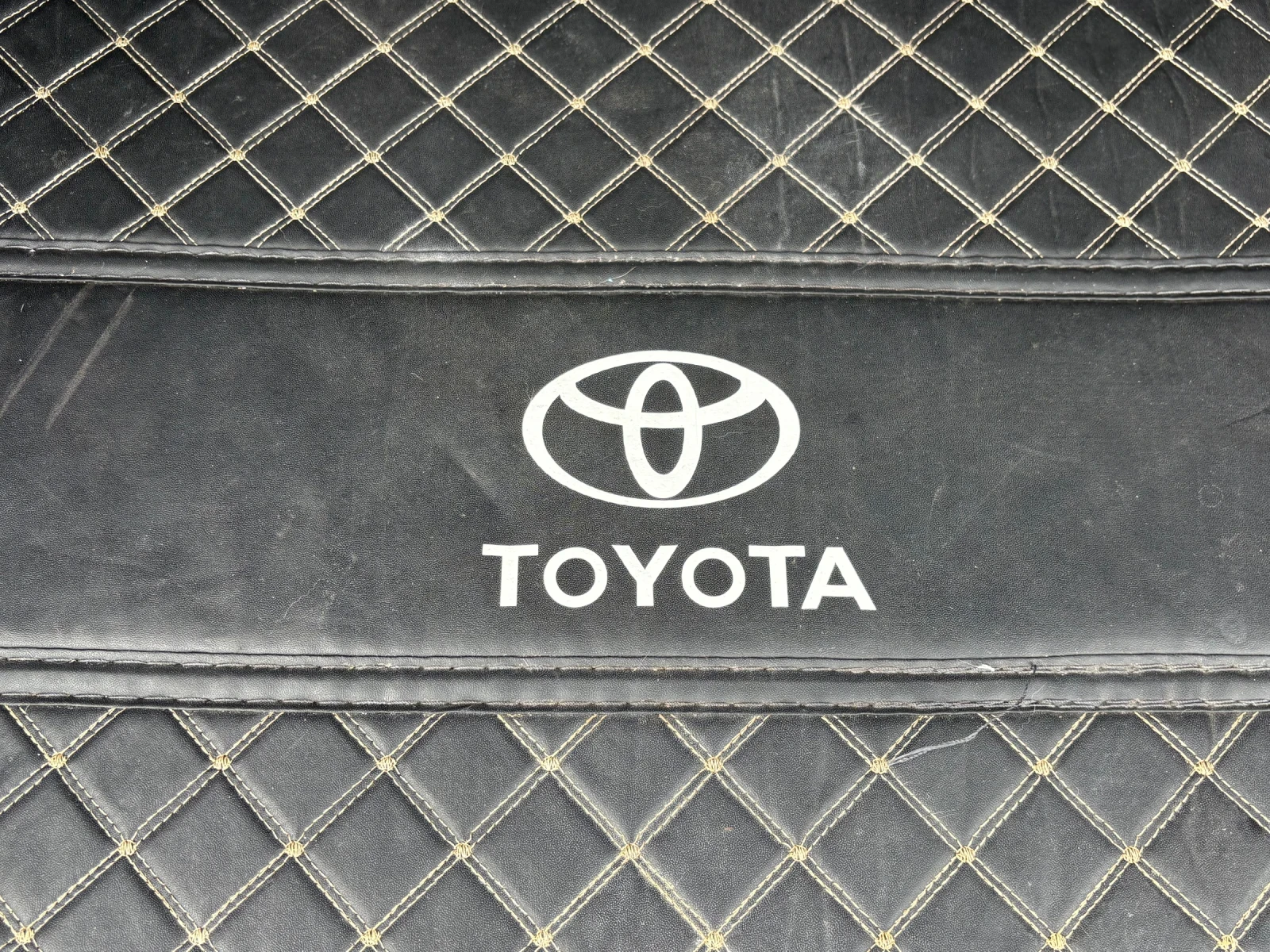 Toyota Corolla Cross Executive plus , снимка 12 - Автомобили и джипове - 54658025