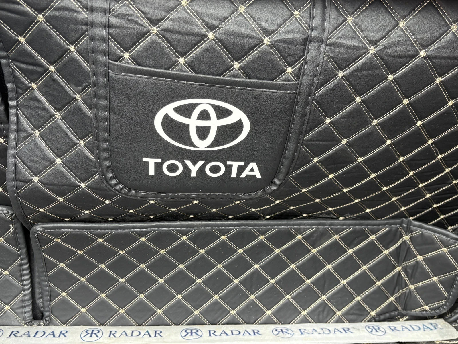 Toyota Corolla Cross Executive plus , снимка 11 - Автомобили и джипове - 54658025
