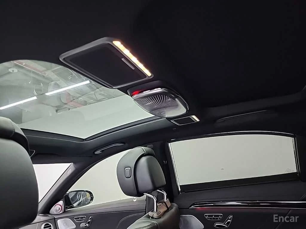 Mercedes-Benz S 63 AMG 4MATIC* 3D* BURMESTER* ДИСТРОНИК* ОБДУХВАНЕ* МАСАЖ, снимка 14 - Автомобили и джипове - 54868328