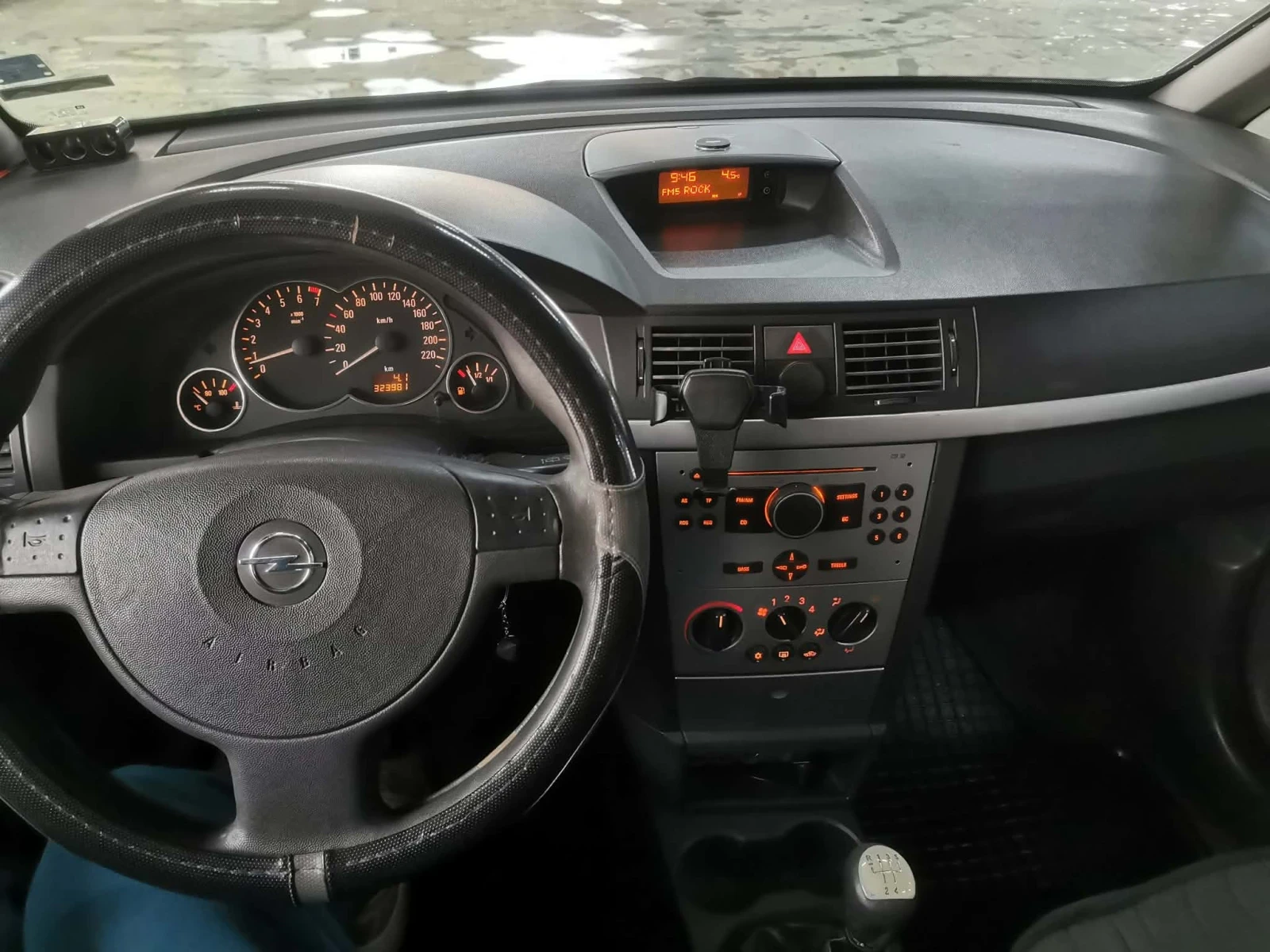 Opel Meriva, снимка 4 - Автомобили и джипове - 55105284