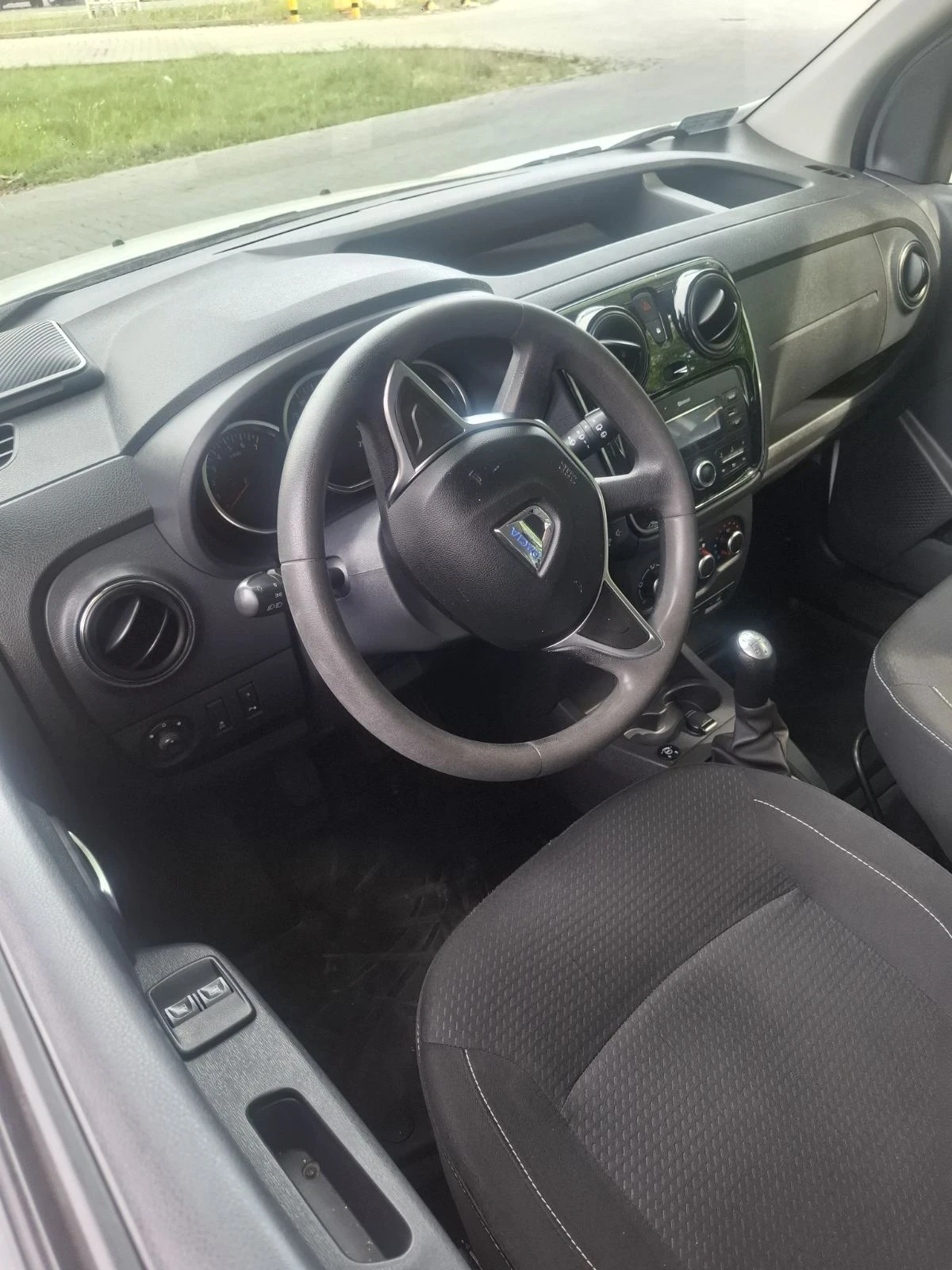 Dacia Dokker Фабрична ггаз, снимка 6 - Автомобили и джипове - 55107581