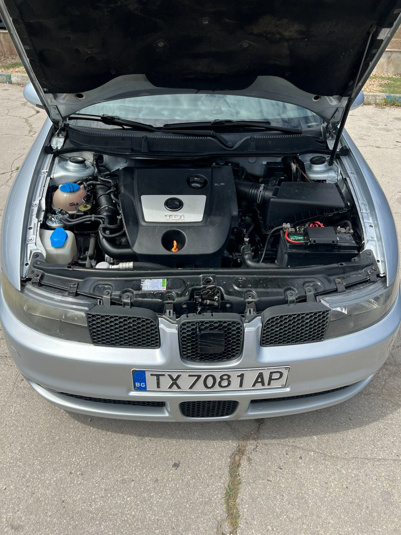 Seat Leon, снимка 8 - Автомобили и джипове - 55711817