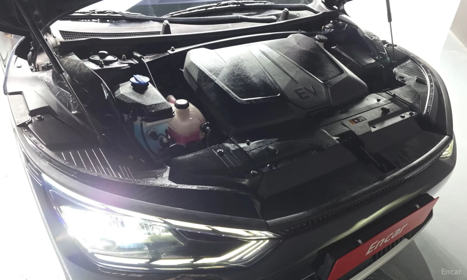 Kia EV6 4WD\Обдухване, снимка 6 - Автомобили и джипове - 56452875