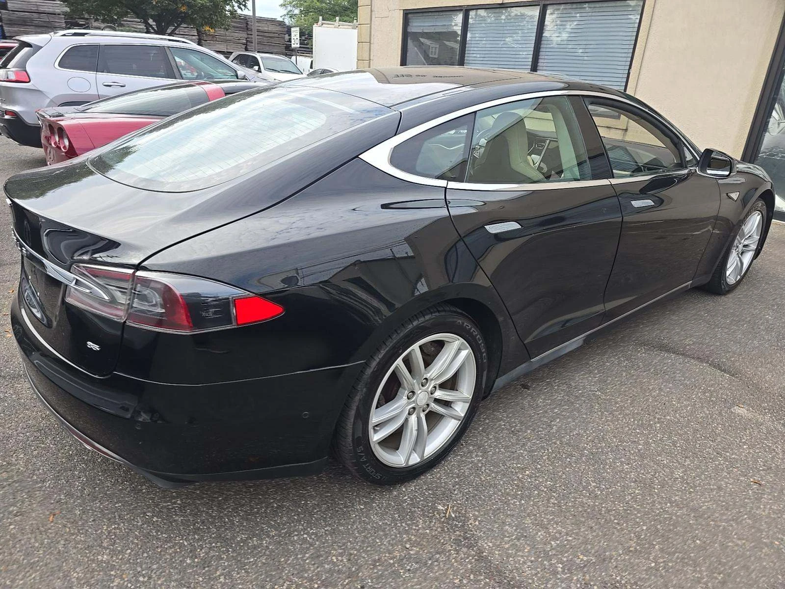 Tesla Model S 85, снимка 4 - Автомобили и джипове - 56477726